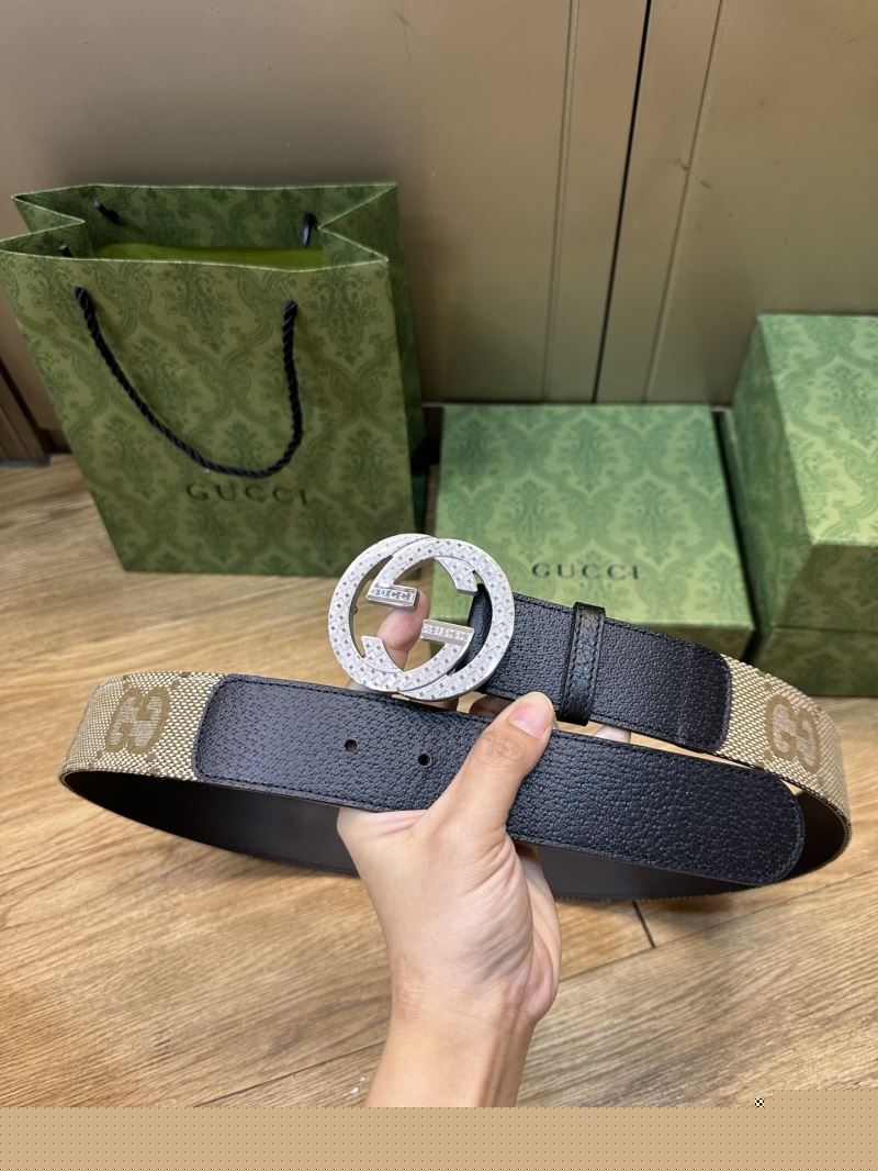 G*u*i belts